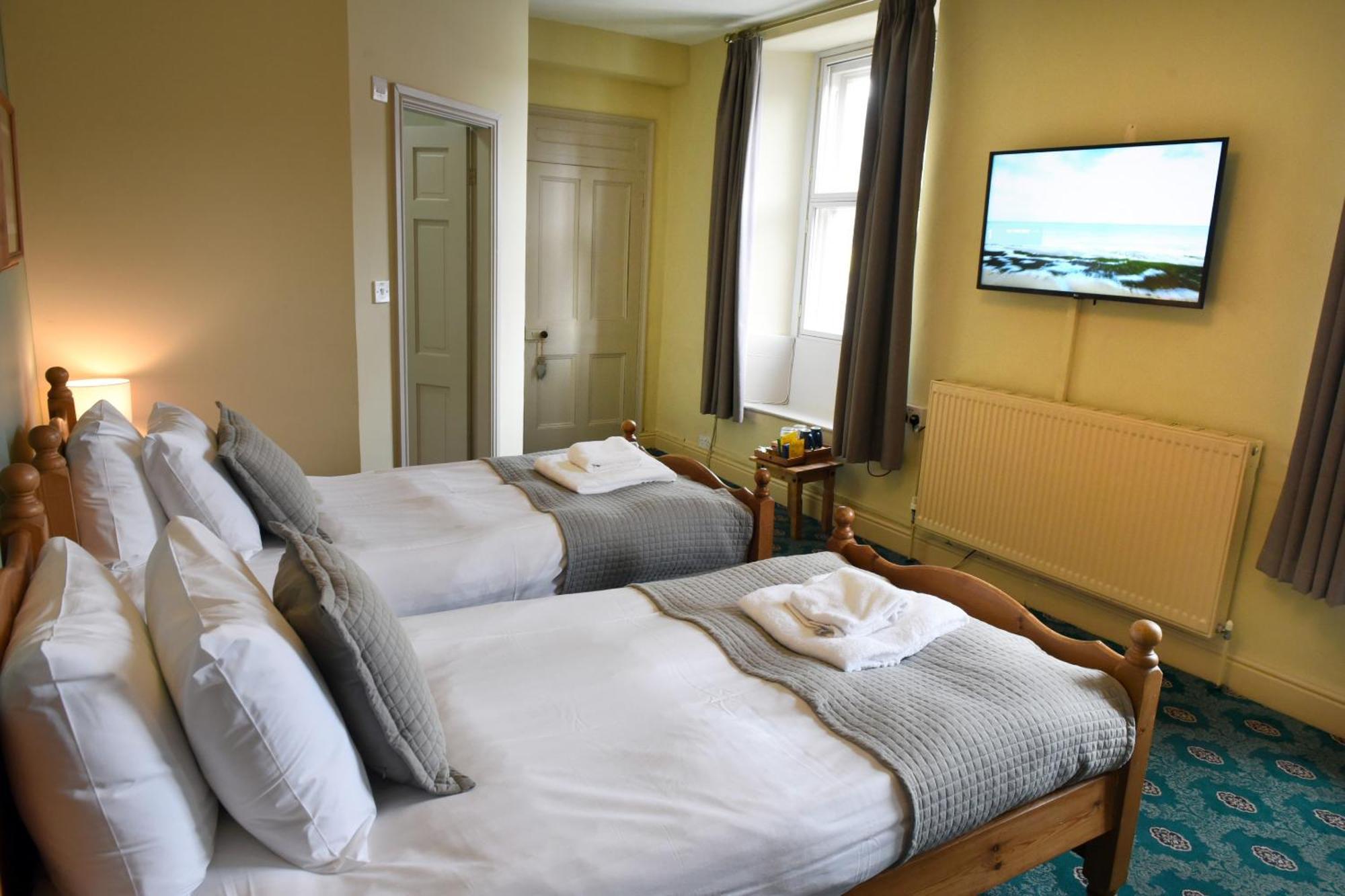 Black Bull Hotel Киркби-Стивен Номер фото