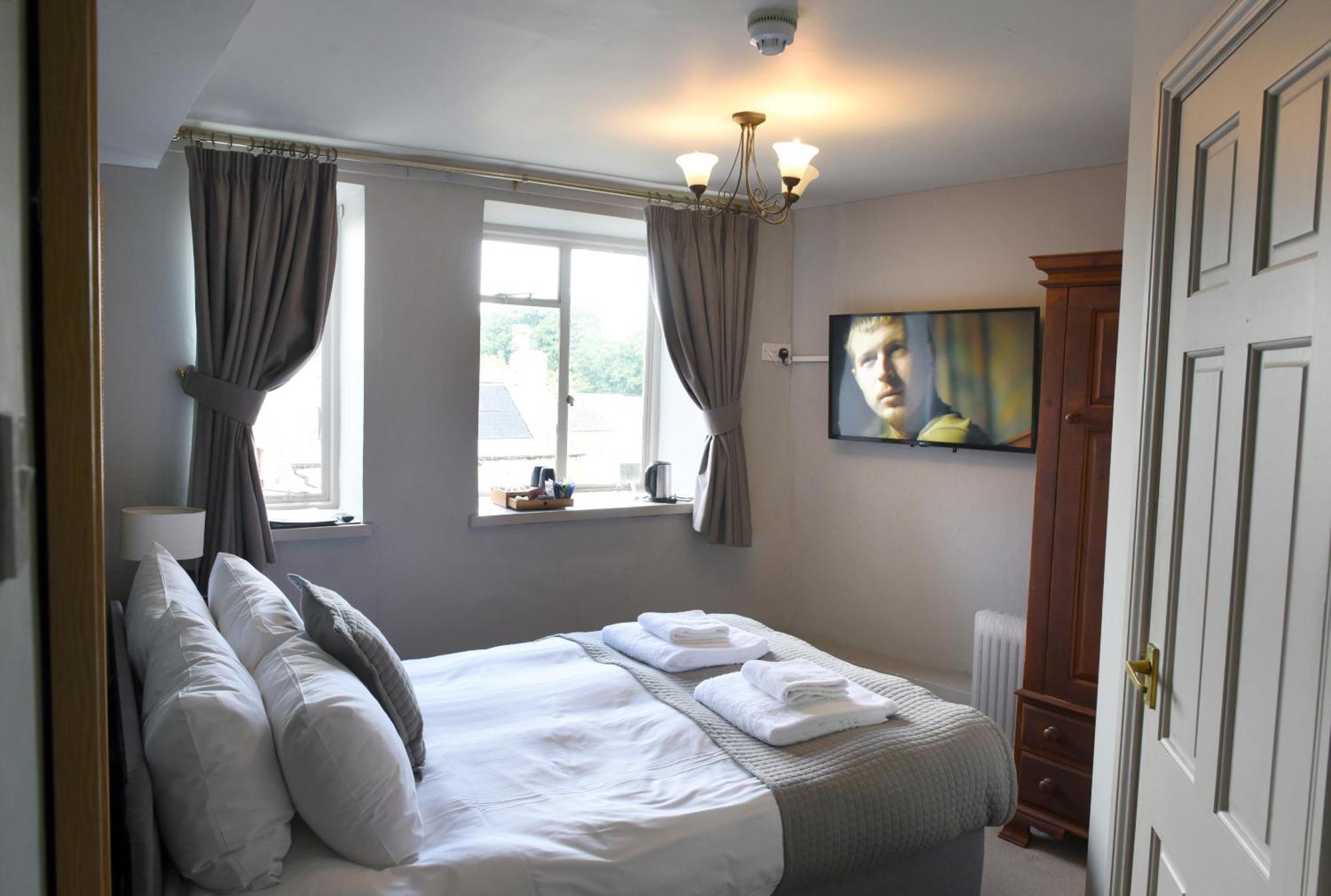 Black Bull Hotel Киркби-Стивен Номер фото